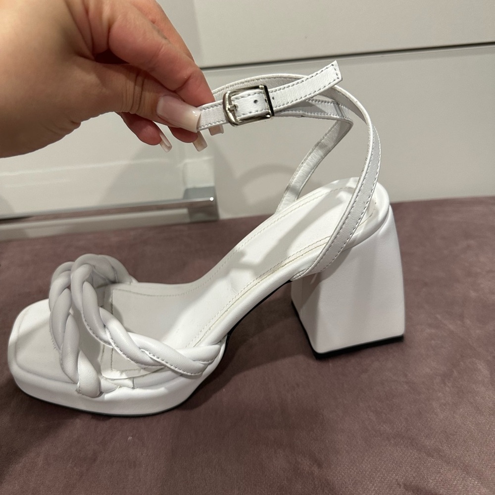 Women sandals leather size 38